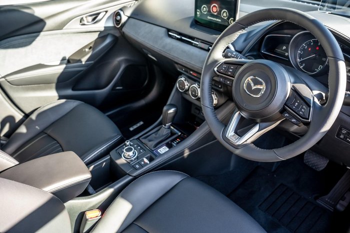 2025 Mazda CX-3 G20 Akari