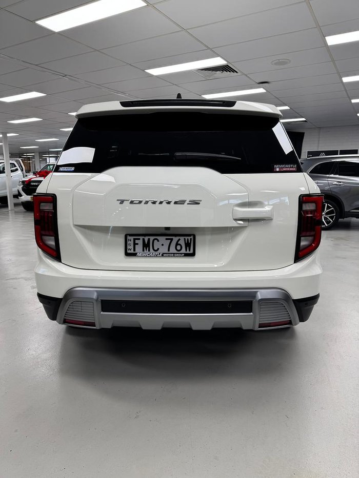 2024 KGM SsangYong Torres Ultimate J116 MY25 AWD Grand White