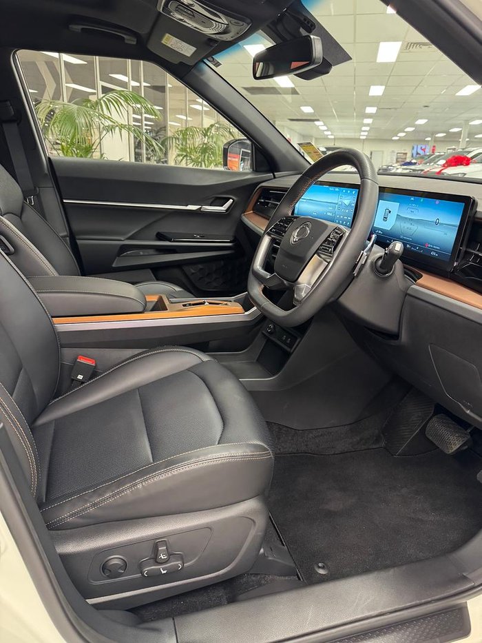 2024 KGM SsangYong Torres Ultimate J116 MY25 AWD Grand White