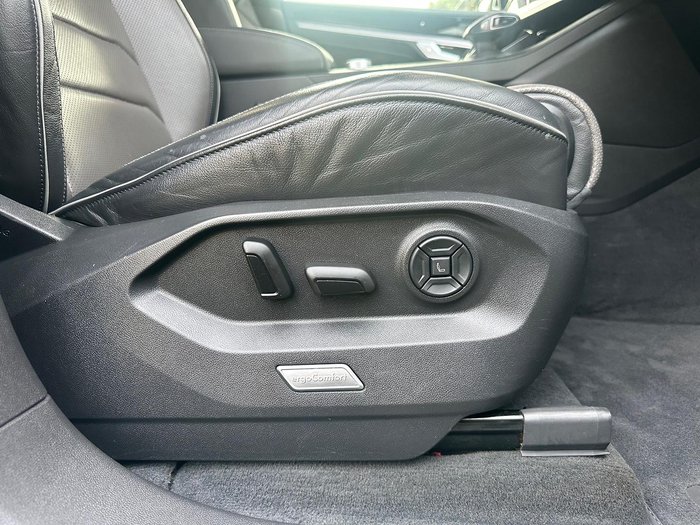 2020 Volkswagen Touareg 190TDI Premium