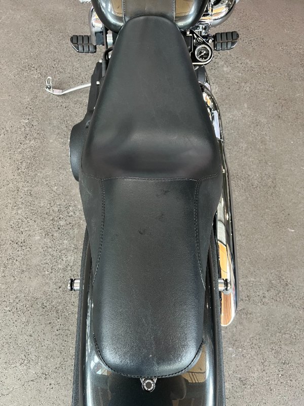 2008 Harley-davidson FXSTB NIGHT TRAIN BLACK PEARL