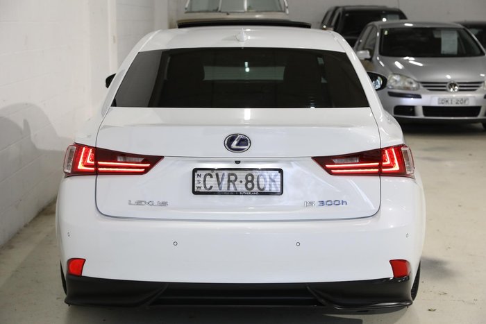 2014 Lexus IS 300h F Sport AVE30R White Pearl