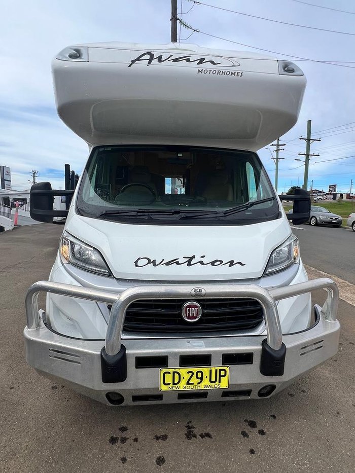 2015 Avan Ovation