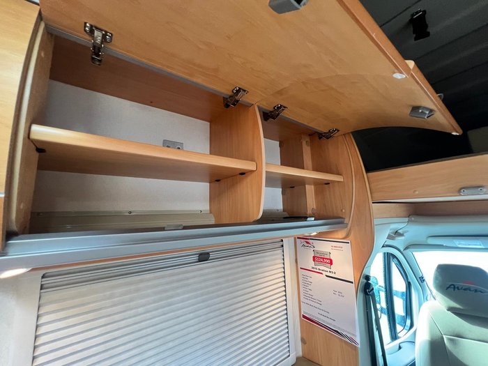 2015 Avan Ovation