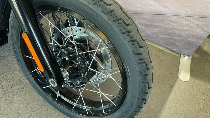 2025 Harley-davidson FXBB STREET BOB (114) Vivid Black