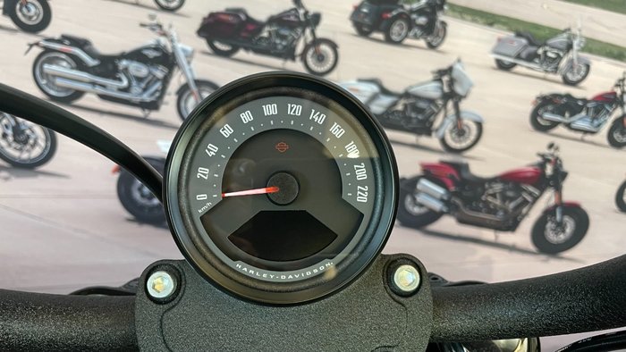 2025 Harley-davidson FXBB STREET BOB (114) Vivid Black