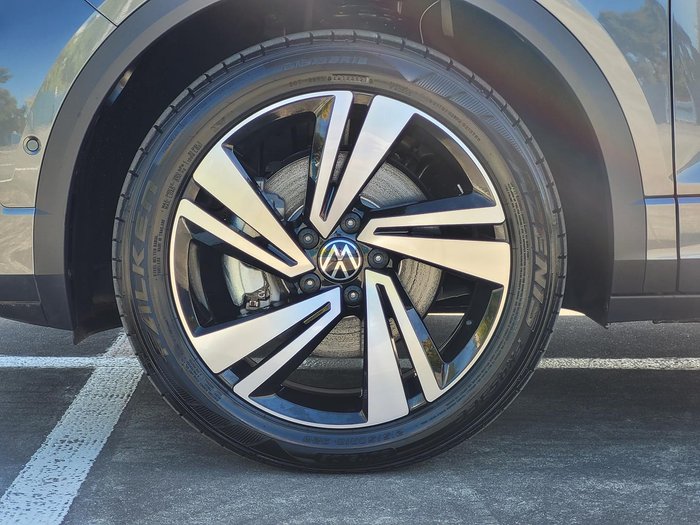 2025 Volkswagen T-Roc 140TSI R-Line