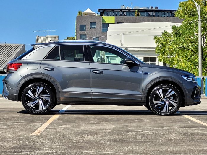 2025 Volkswagen T-Roc 140TSI R-Line