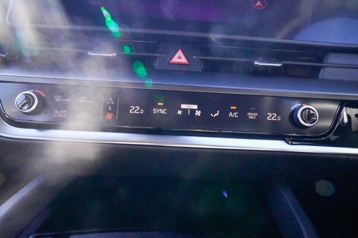 2025 Kia Sportage HEV SX