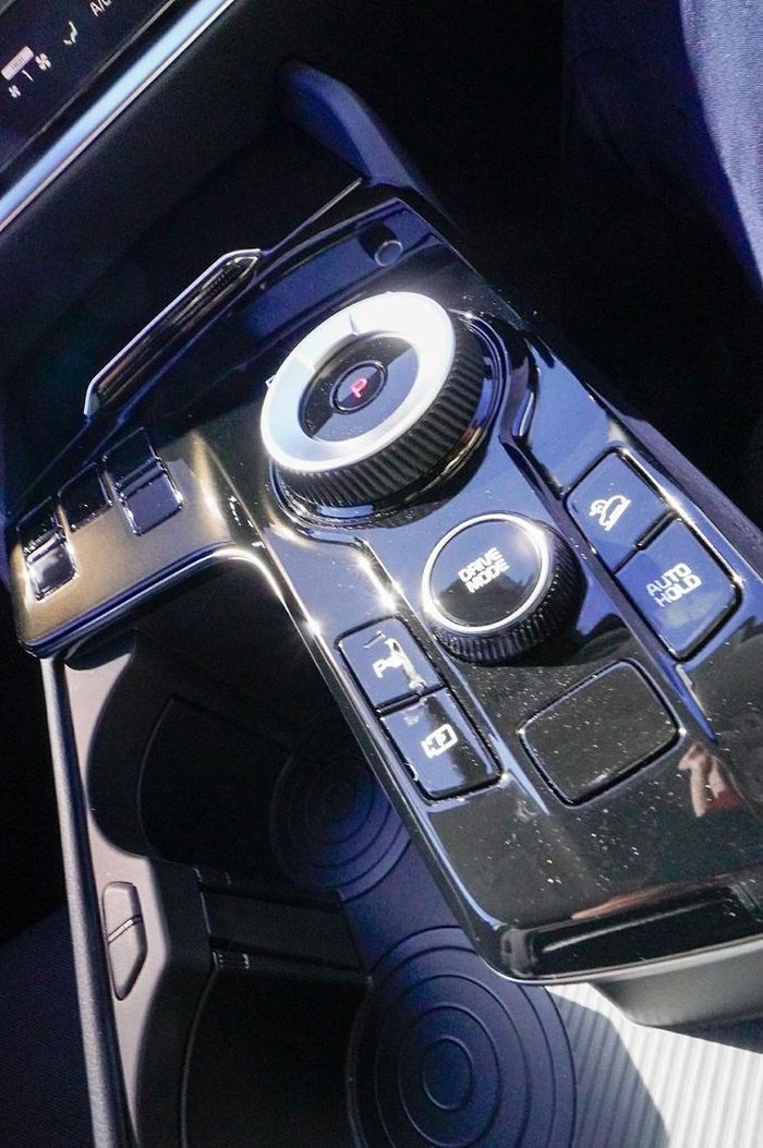 2025 Kia Sportage HEV SX