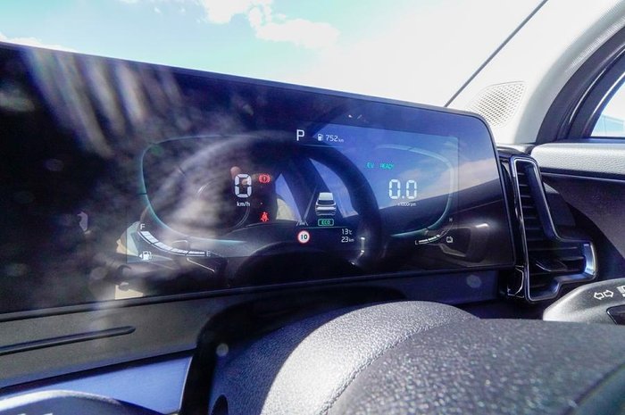 2025 Kia Sportage HEV SX