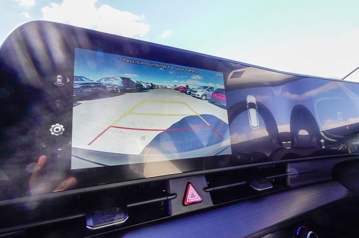 2025 Kia Sportage HEV SX