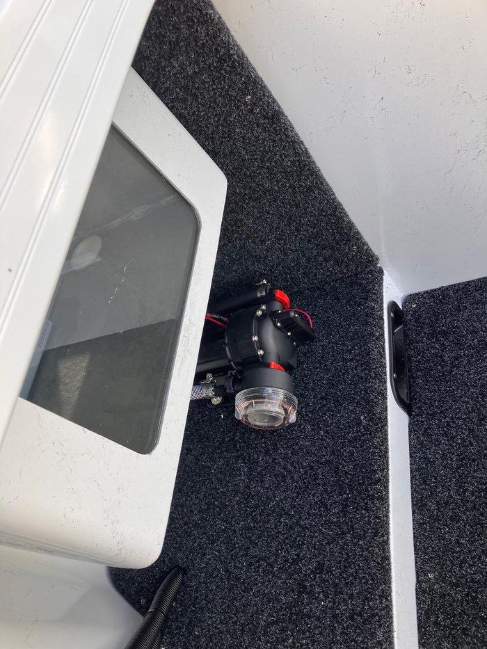 2025 QUINTREX 610 Territory Legend