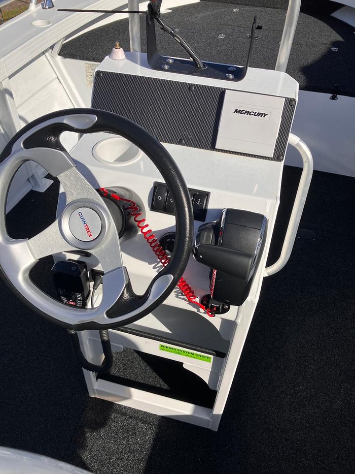 2025 QUINTREX 610 Territory Legend