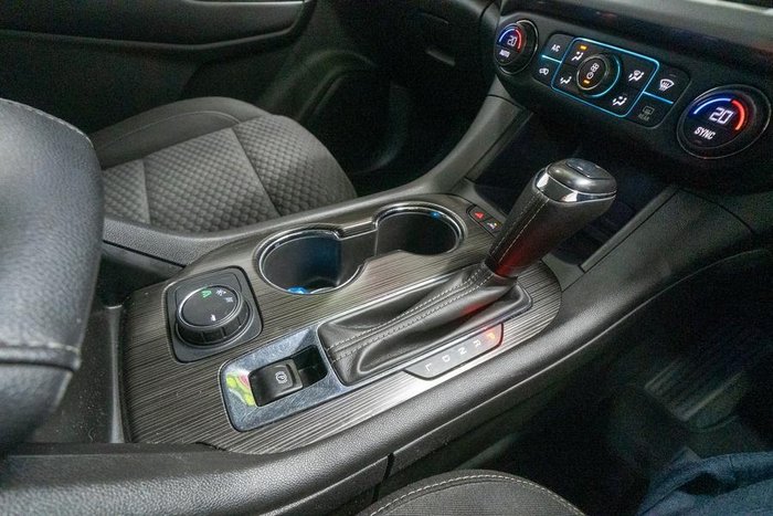 2019 Holden Acadia LT
