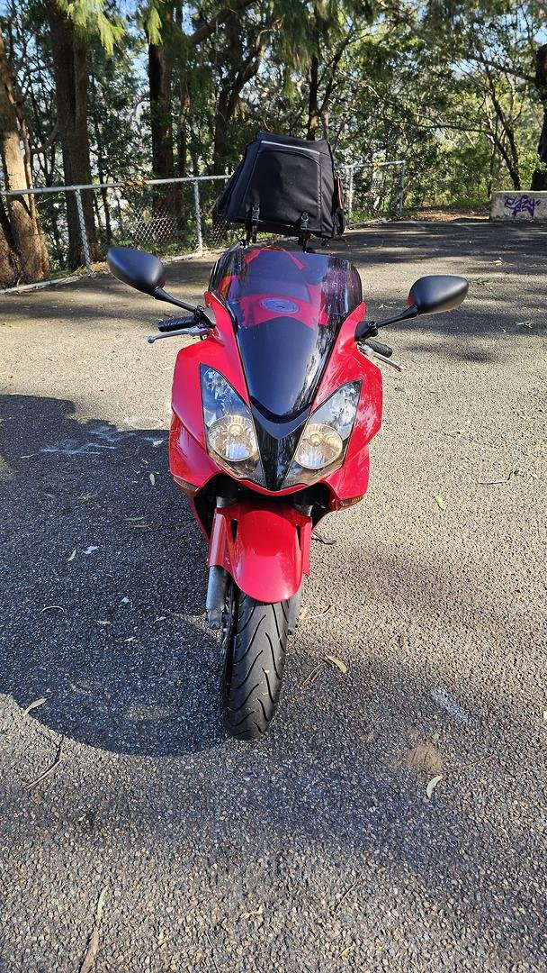2002 Honda VFR800Fi VFR Red