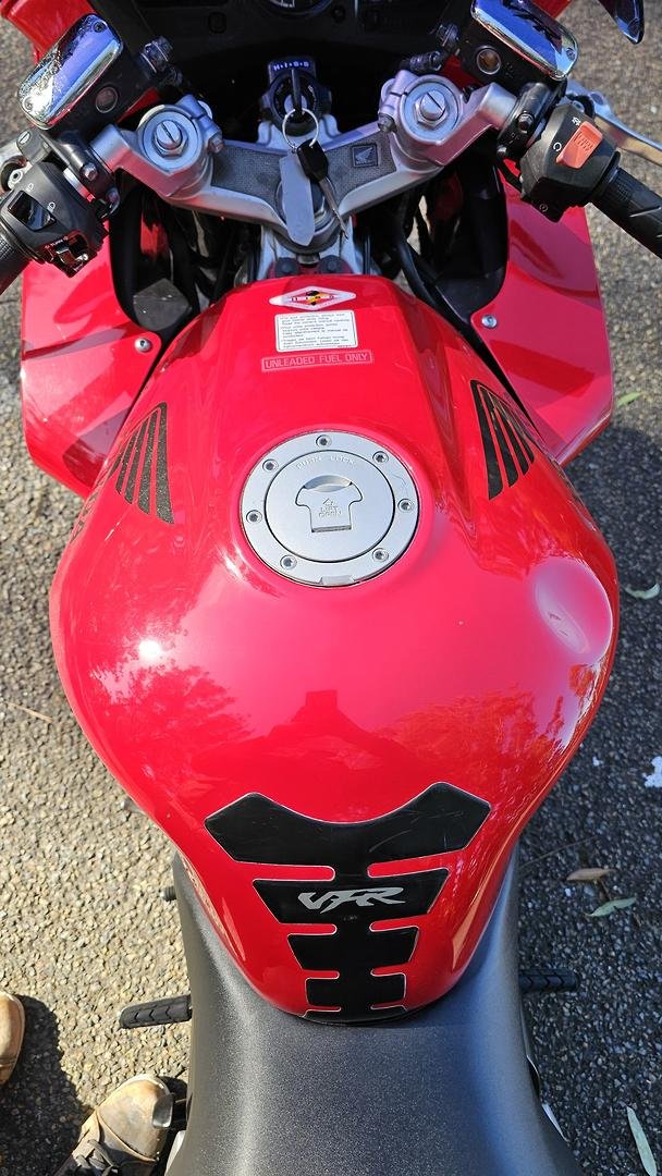 2002 Honda VFR800Fi VFR Red