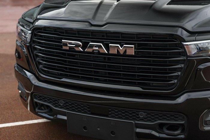 2025 RAM 1500 Laramie Sport Hurricane SO RamBox