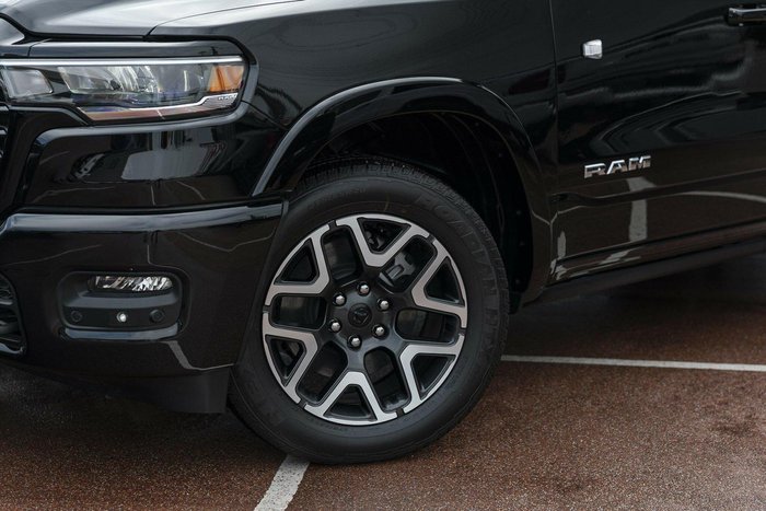 2025 RAM 1500 Laramie Sport Hurricane SO RamBox