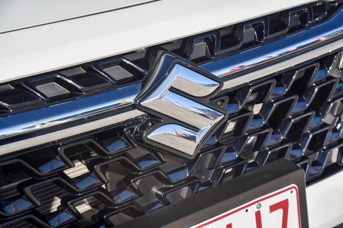 2023 Suzuki S-Cross GL+ JYB 4X4 On Demand Pearl White