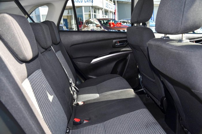 2023 Suzuki S-Cross GL+ JYB 4X4 On Demand Pearl White