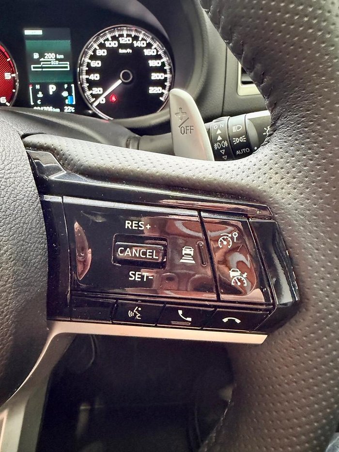 2025 Mitsubishi Pajero Sport GLX