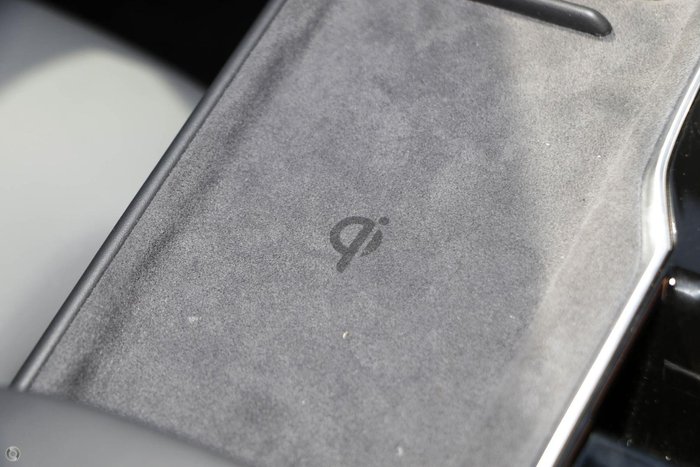 2025 MG MGS5 EV Essence 49