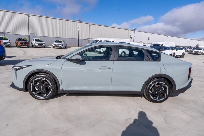 2025 Kia K4 Sport+