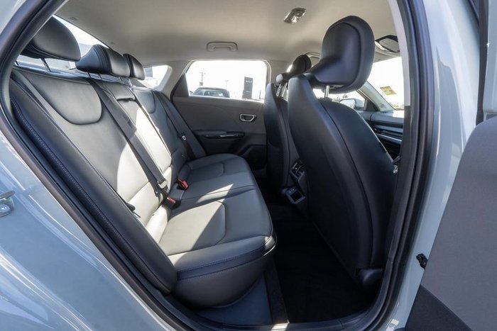 2025 Kia K4 Sport+
