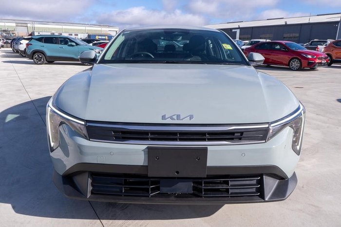 2025 Kia K4 Sport+