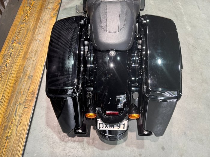2019 Harley-davidson FLHXS STREET GLIDE SPECIAL Black