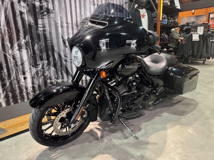 2019 Harley-davidson FLHXS STREET GLIDE SPECIAL Black