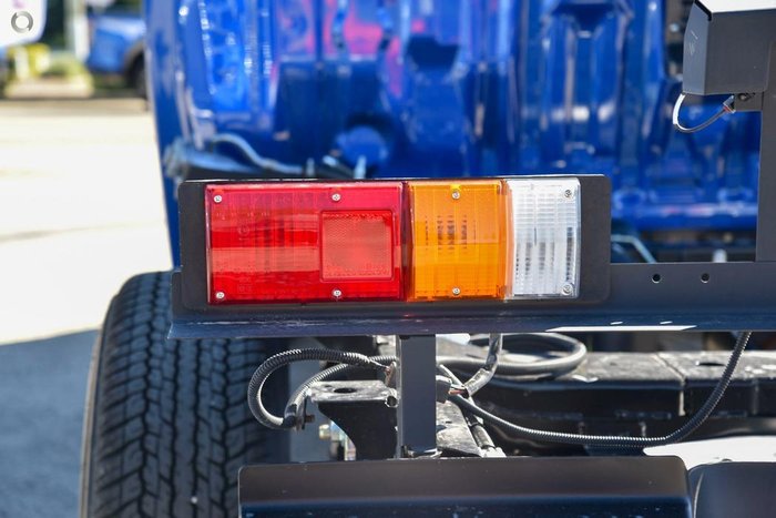 2025 Isuzu D-MAX SX MY24 4X4 Dual Range Neptune Blue