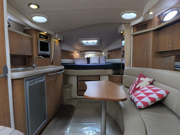 2006 Sea Ray 375 Sundancer