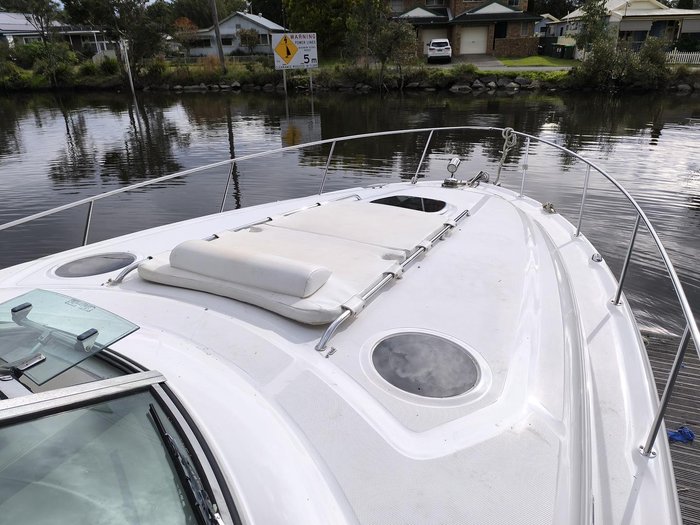 2006 Sea Ray 375 Sundancer