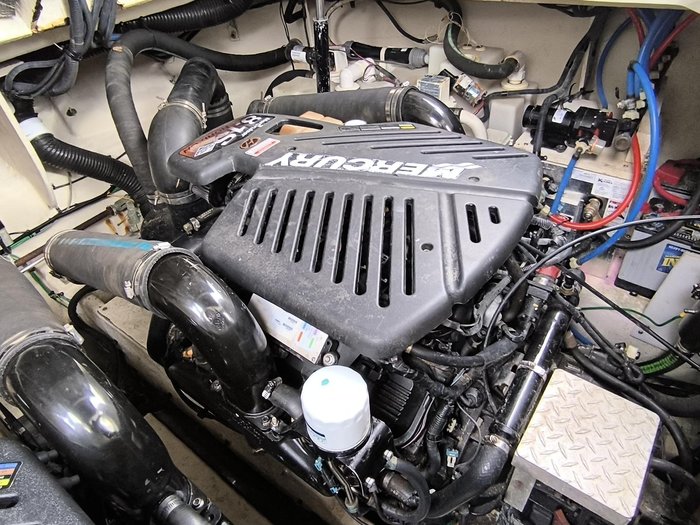 2006 Sea Ray 375 Sundancer