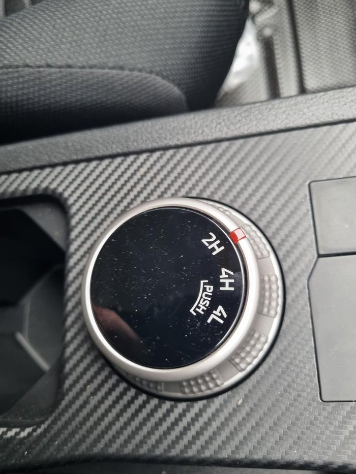 2024 Mitsubishi Triton GLX