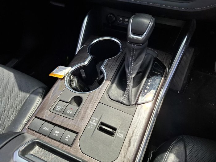 2022 Toyota Kluger Grande