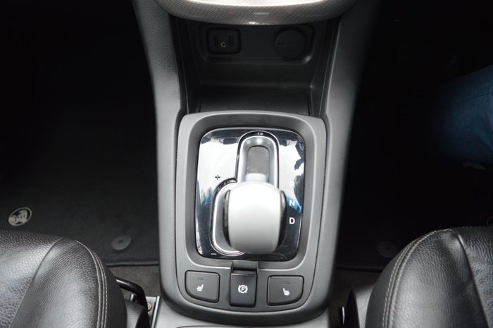 2017 Holden Captiva LTZ CG MY17 AWD Summit White