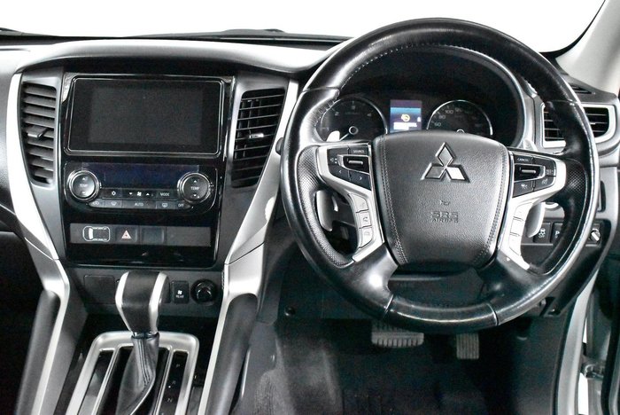 2018 Mitsubishi Pajero Sport GLS