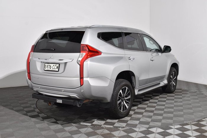 2018 Mitsubishi Pajero Sport GLS