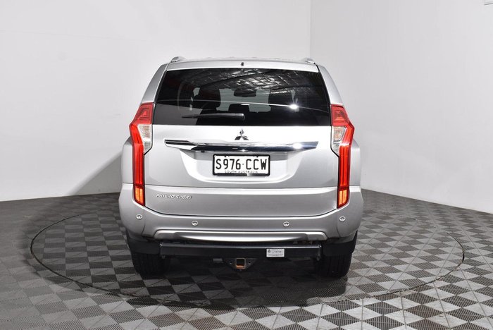 2018 Mitsubishi Pajero Sport GLS