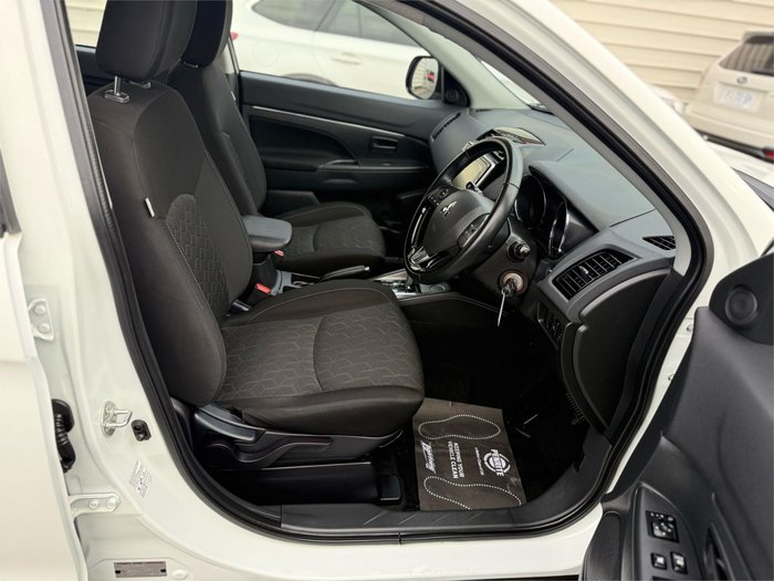 2022 Mitsubishi ASX ES
