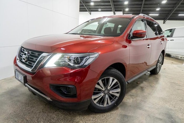 2017 Nissan Pathfinder ST