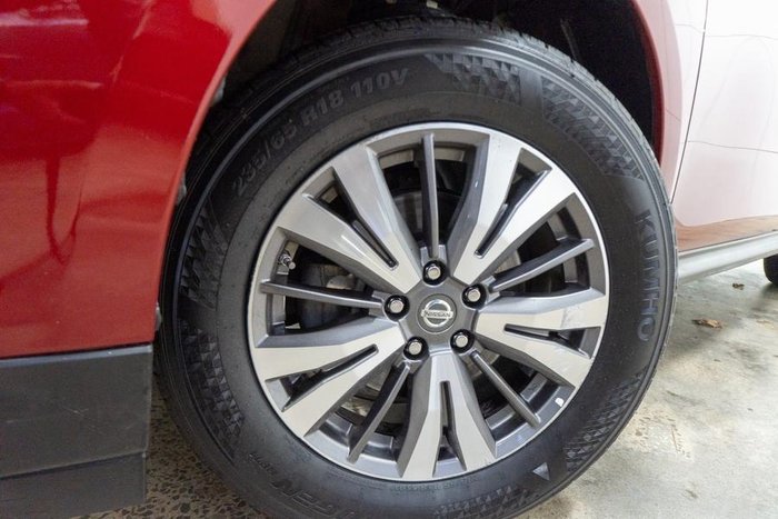 2017 Nissan Pathfinder ST