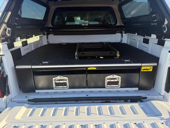 2023 Volkswagen Amarok TDI500 Life NF MY23 4X4 Dual Range Clear White