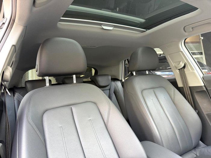 2019 Audi Q2 35 TFSI design GA MY20 Glacier White