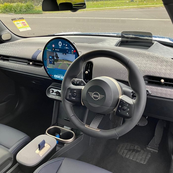 2025 MINI Cooper S Favoured