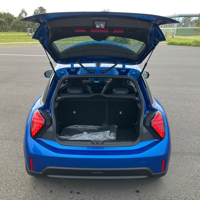 2025 MINI Cooper S Favoured