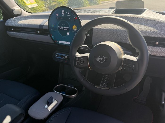 2025 MINI Cooper S Favoured